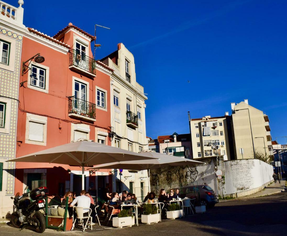 Aesthetic Riverview Apartment In Historical Lisboa Exterior foto