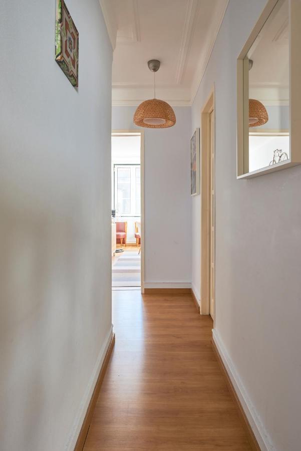 Aesthetic Riverview Apartment In Historical Lisboa Exterior foto